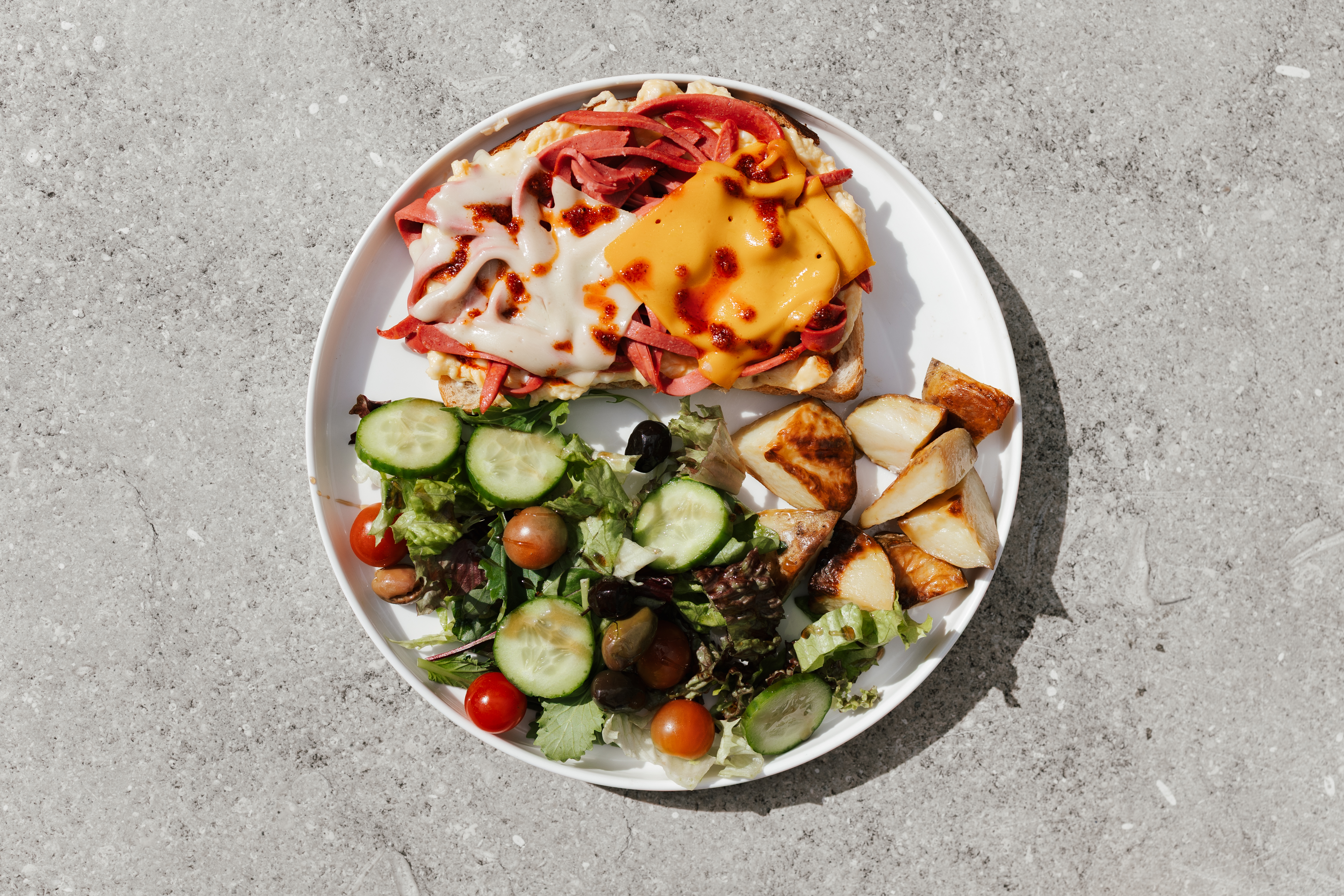 Sosis & Egg Ekmek Üstü